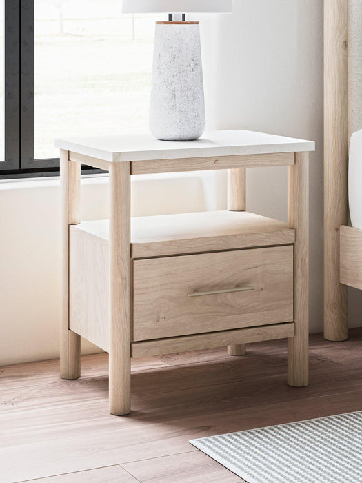 Cadmori Nightstand